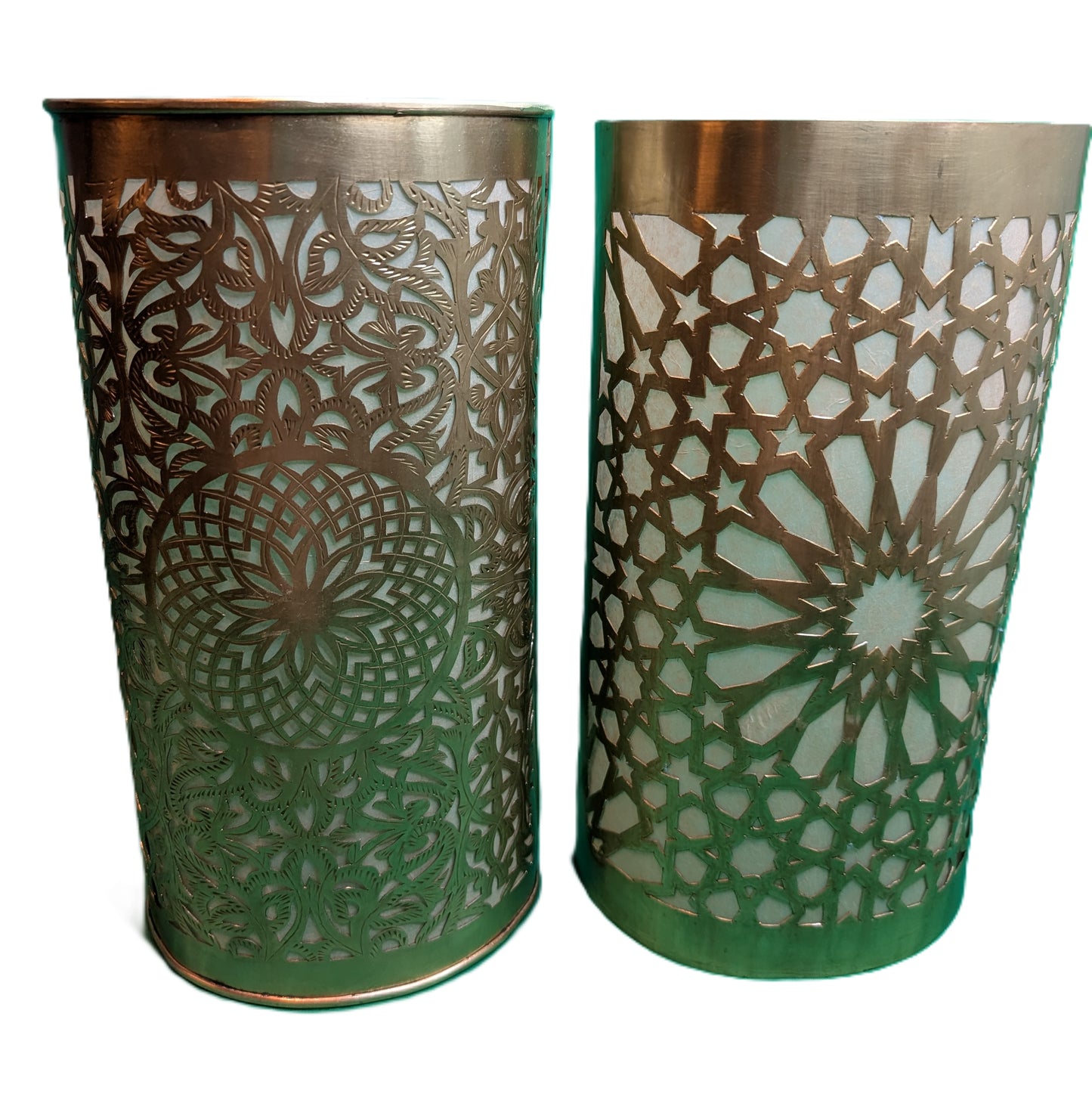 Handmade brass-copper half cylindrical wall lamp / Lampe de mur semi-cylindrique en laiton-cuivre faite à la main