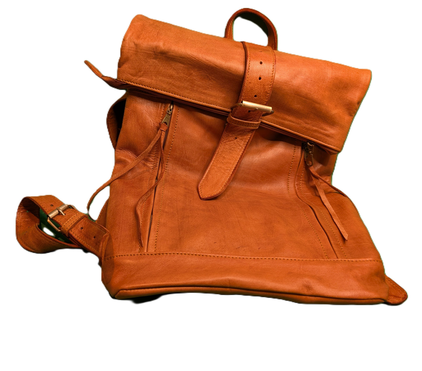 Leather Backpack / Sac à dos en cuir