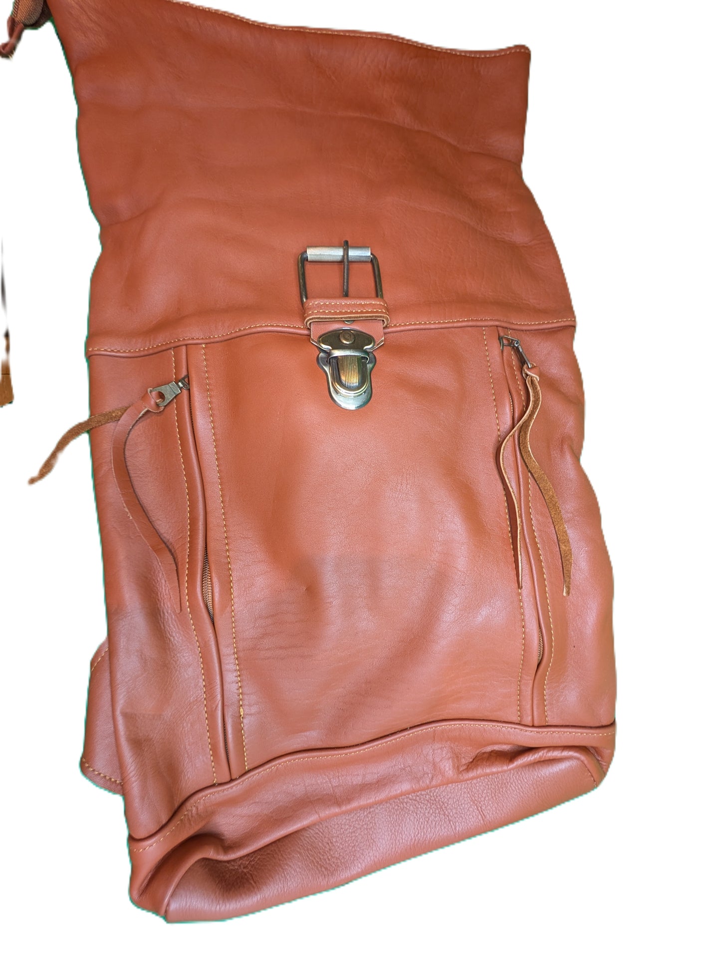 Leather Backpack / Sac à dos en cuir