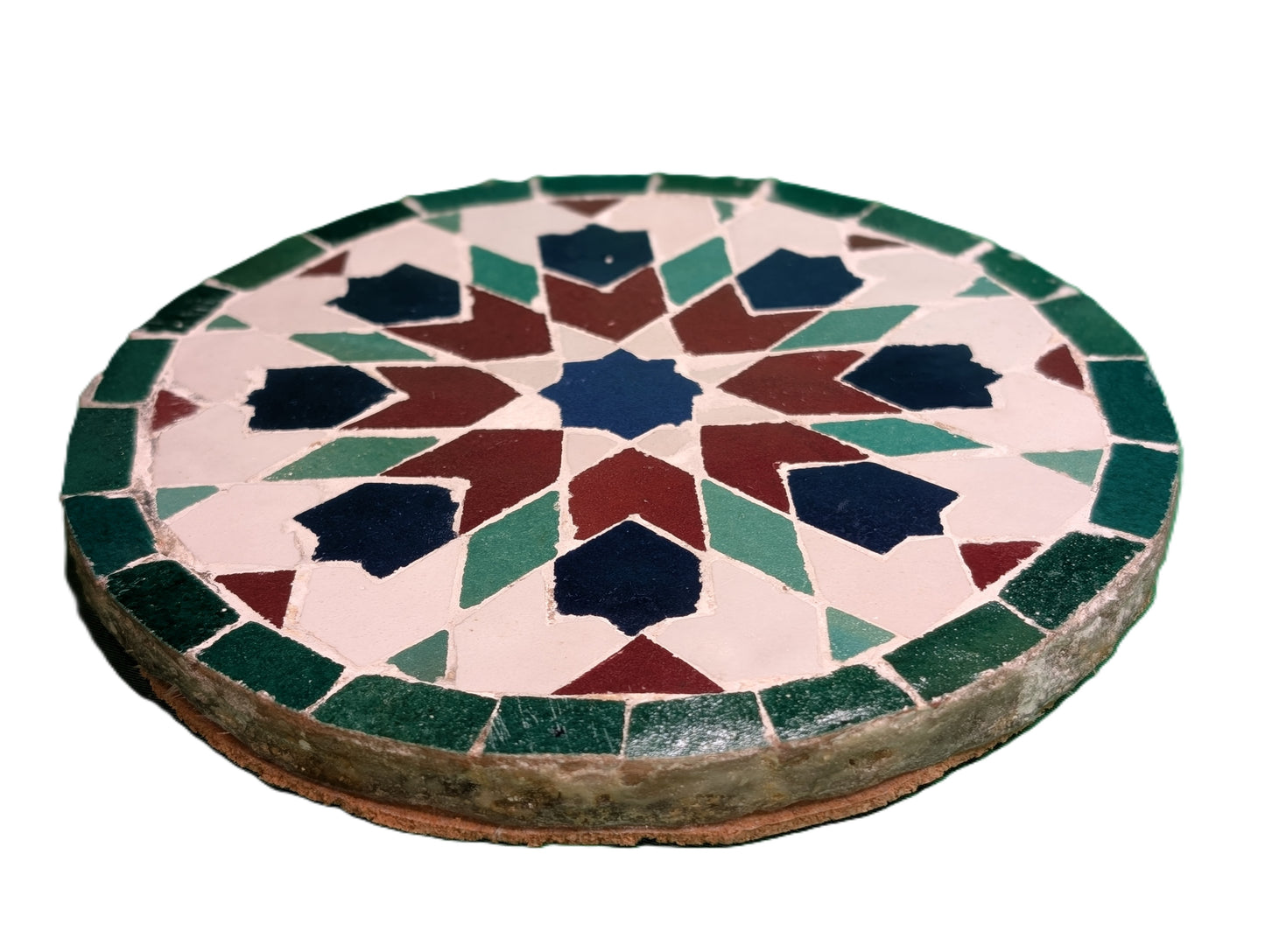 Round sample of Zellige eight-sided star shape Red-Blue-Green / Échantillon rond de zellige en forme d'étoile à huit côtés Rouge-Bleu-Vert
