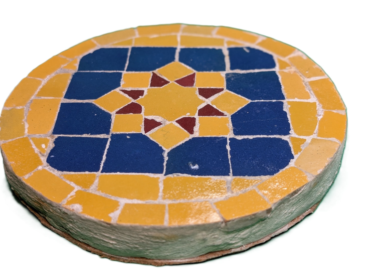 Zellige  round sample octagonal Red-Mustard blue Mustard background / Échantillon rond zellige octagonal rouge-moutarde bleu fond Moutarde