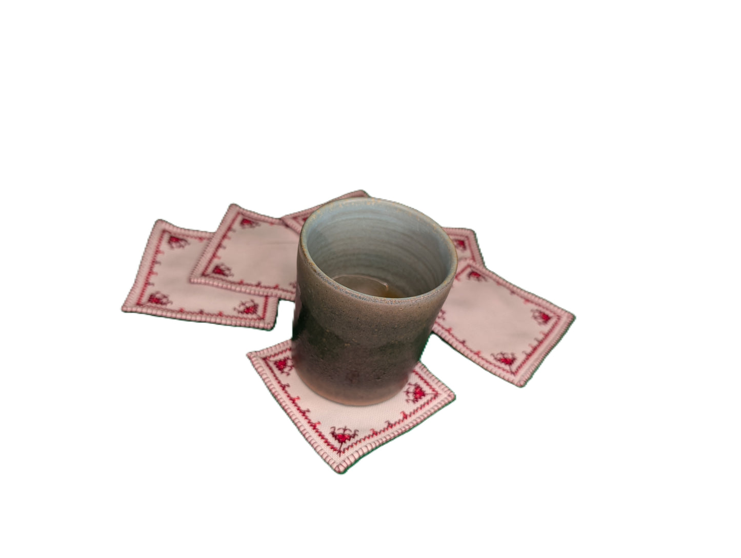 Glass coasters 6-pack Fassi Red embroidery on White background / Lot de 6 sous-verres brodés Fassi Rouge sur fond Blanc