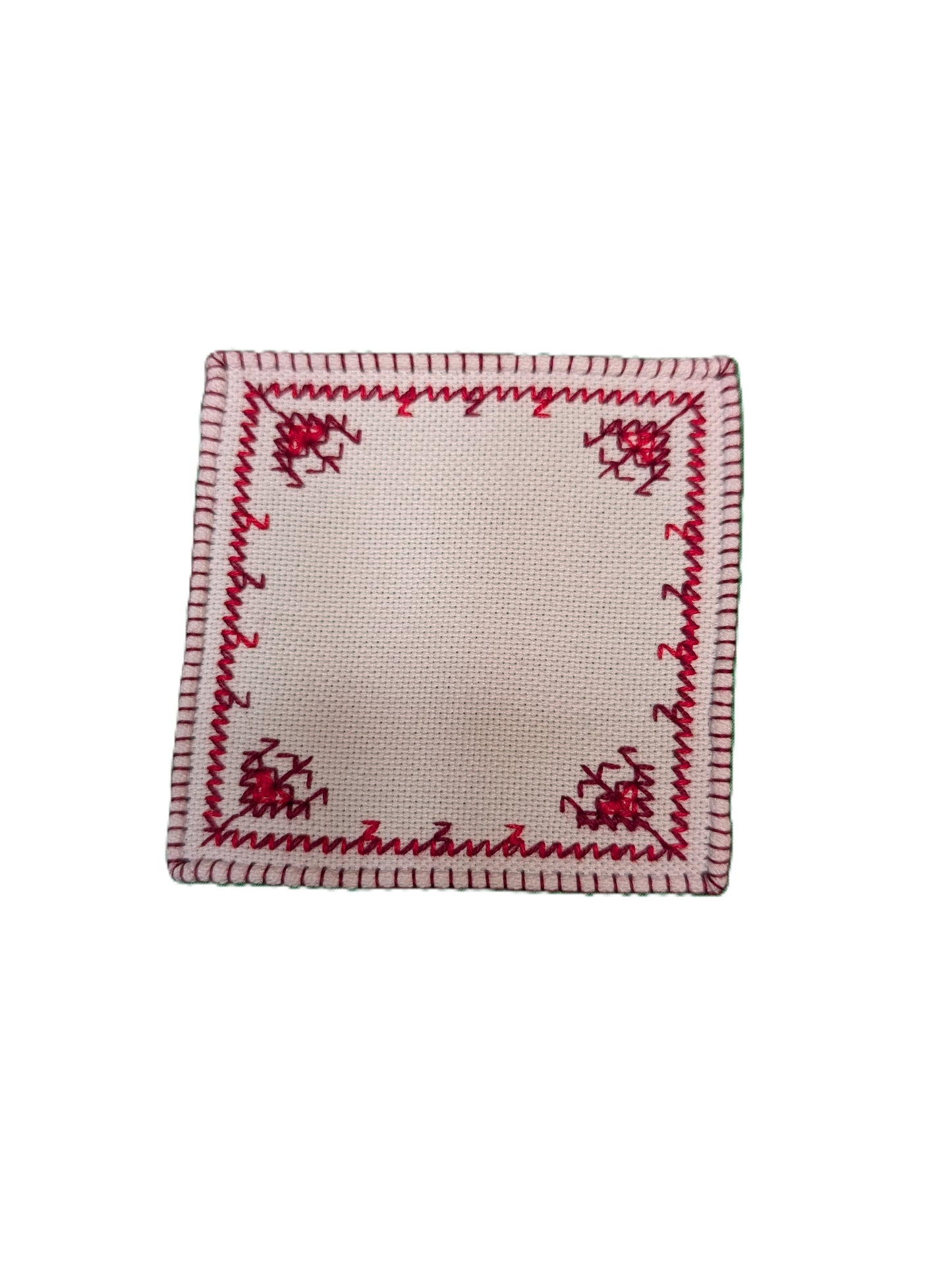 Glass coasters 6-pack Fassi Red embroidery on White background / Lot de 6 sous-verres brodés Fassi Rouge sur fond Blanc