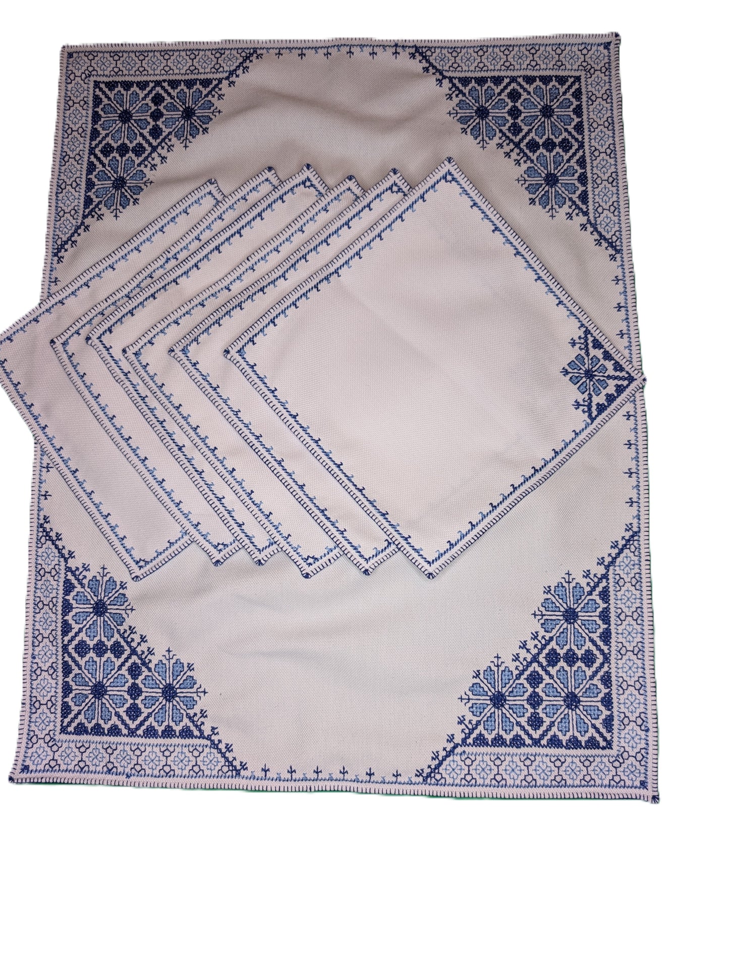 Table Cloth with 6 napkins Fassi Blue-Turquoise embroidery on White background / Nappe + 6 serviettes Broderie Fes Bleu-Turquoise sur Blanc