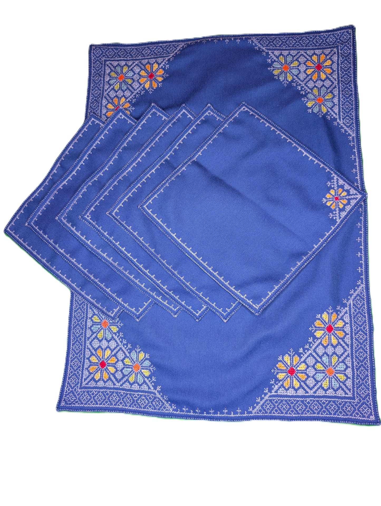 Table Cloth with 6 napkins Fassi Multi-color embroidery on Blue background / Nappe avec 6 serviettes Broderie Fassi couleurs sur fond Bleu