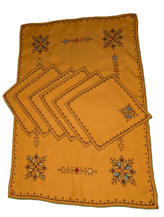 Table Cloth with 6 napkins Fassi Multi-color embroidery on Orange background / Nappe avec 6 serviettes Broderie Fassi couleurs fond Orange