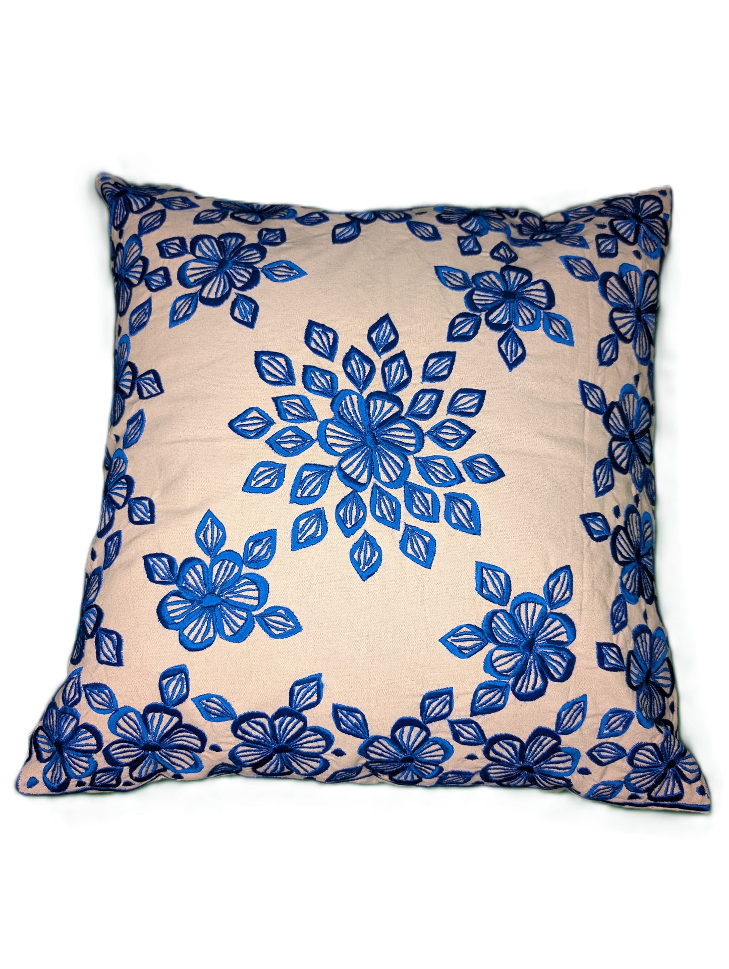 Pillow Case Rbati embroidery blue flower pattern white background / Taie d'oreiller broderie Rbati motif fleur bleue fond Blanc
