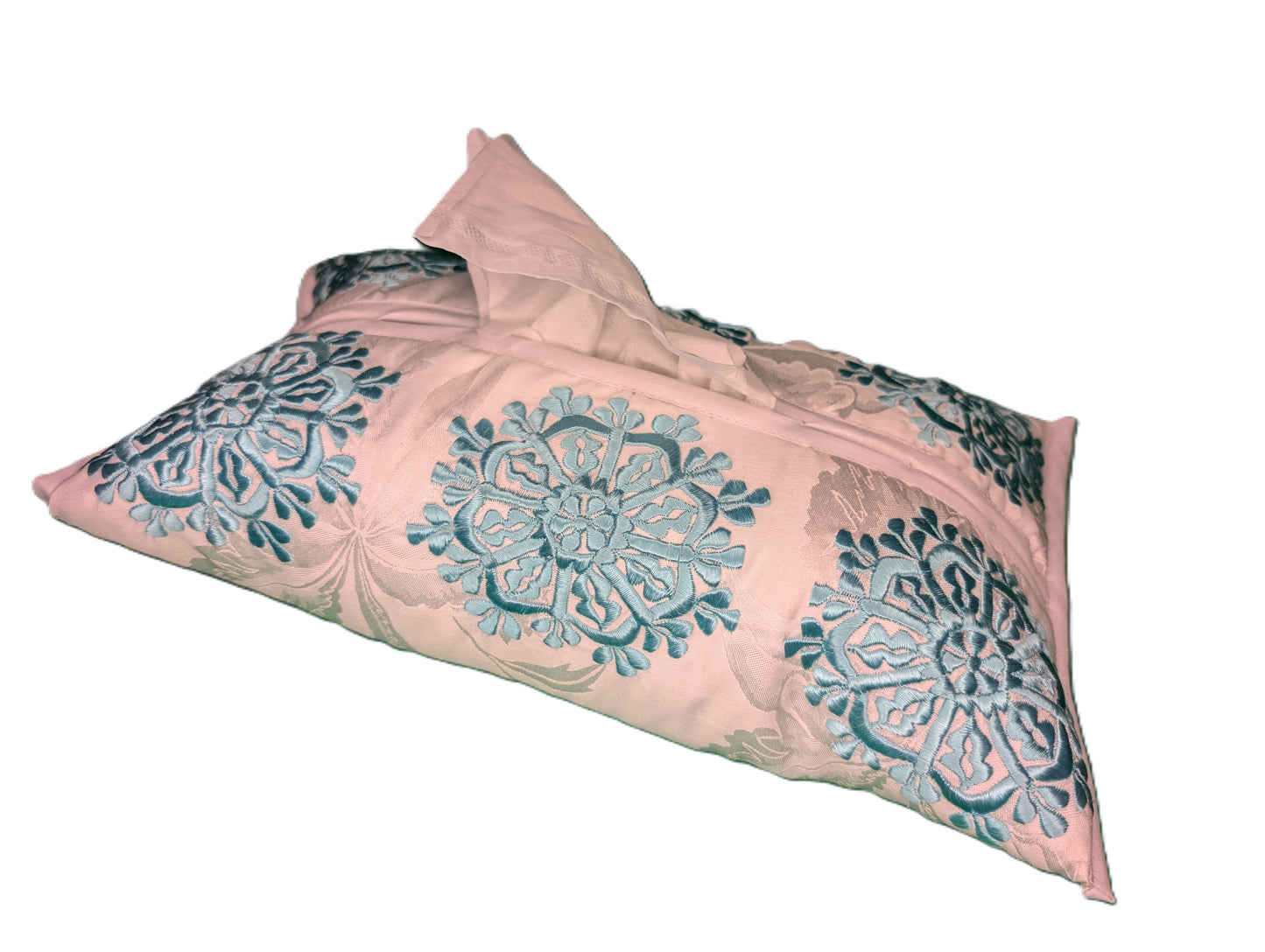 Tissue Cover Rbati embroidery flower pattern Turquoise White background / Housse de boîte à serviettes fleur Rbati Turquoise sur fond Blanc