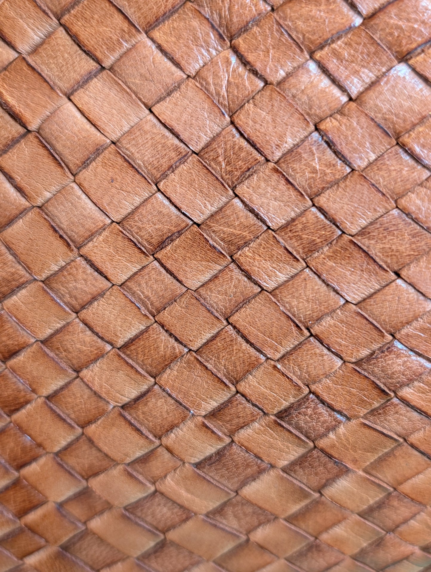 Woven Leather Bag - large / Sac à main a en cuir tissé - Grand