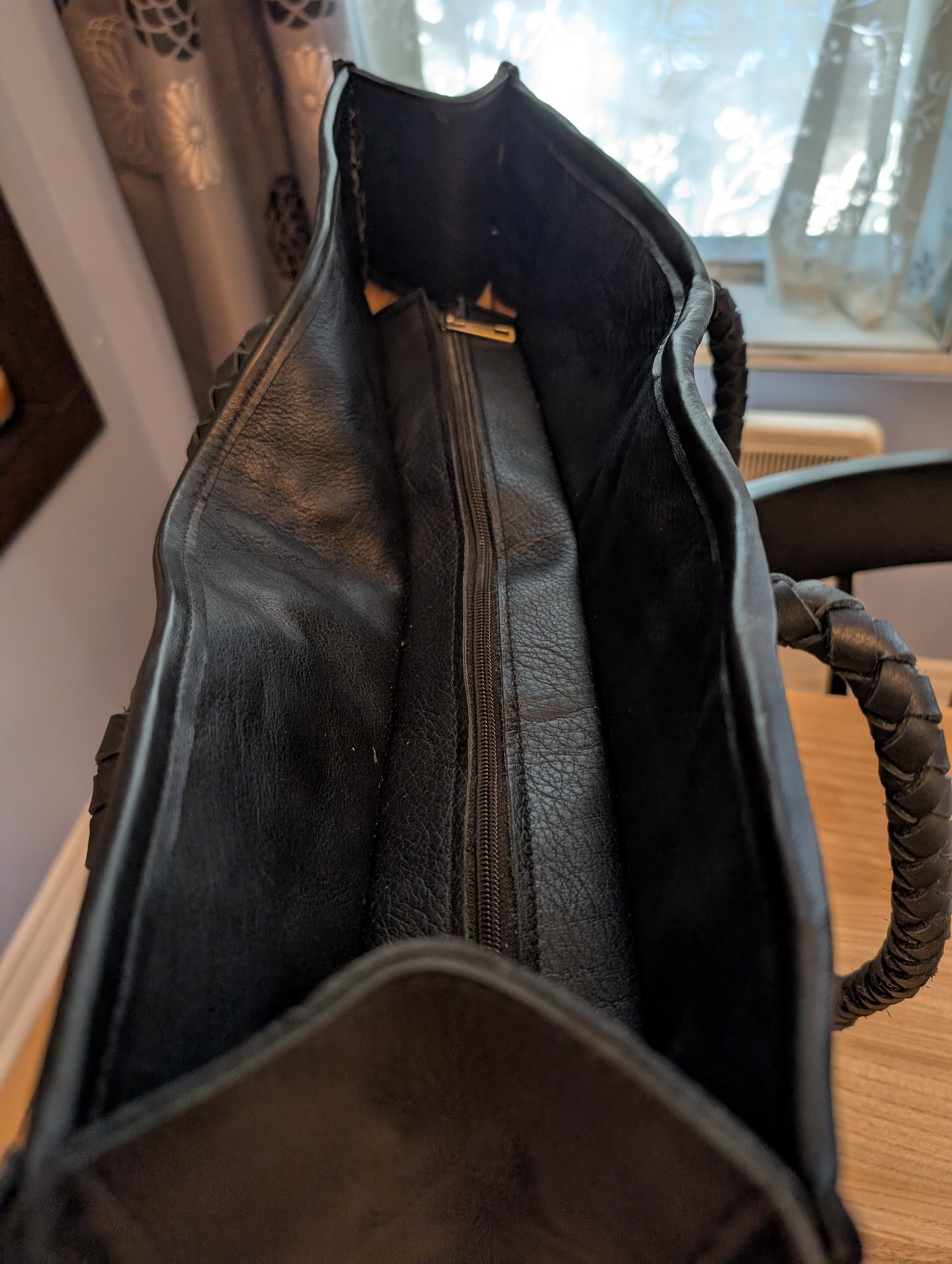 Embroidery Tote with leather - multi color / Cabas en tissage de tapis avec cuir - multi couleurs