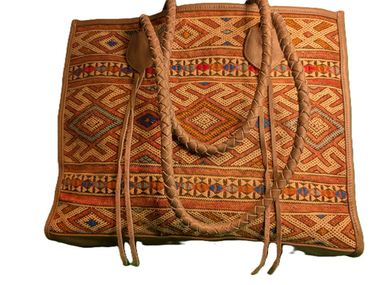 Embroidery Tote with leather - khaku / Cabas en tissage de tapis avec cuir - kaki