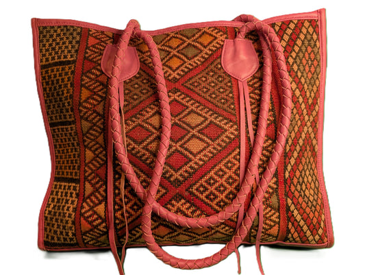 Embroidery Tote with leather - pink / Cabas en tissage de tapis avec cuir - rose