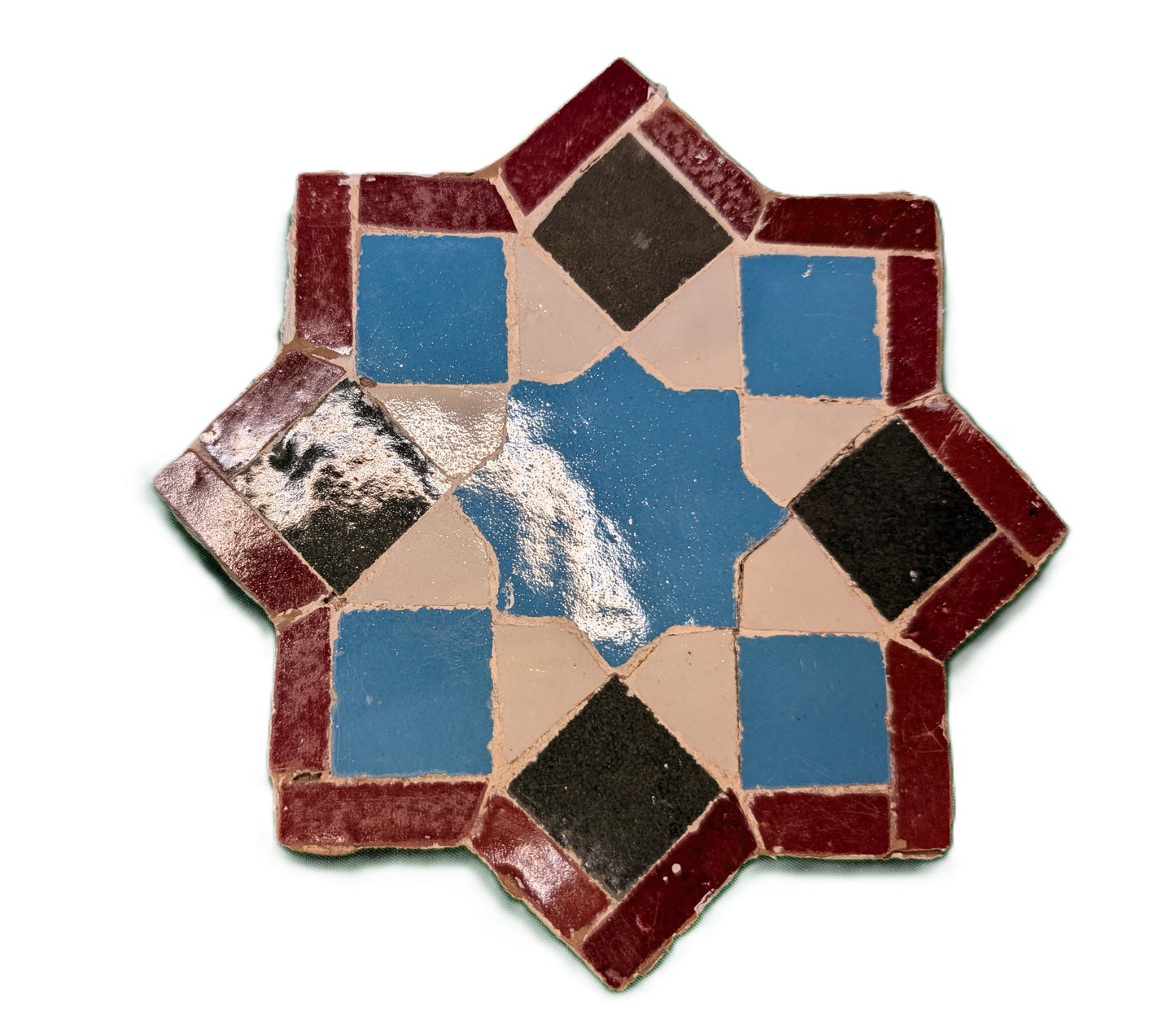 Octagonal sample of Zellige Turquoise-Gray-White / Échantillon octagonal de zellige Turquoise-Gris-Blanc